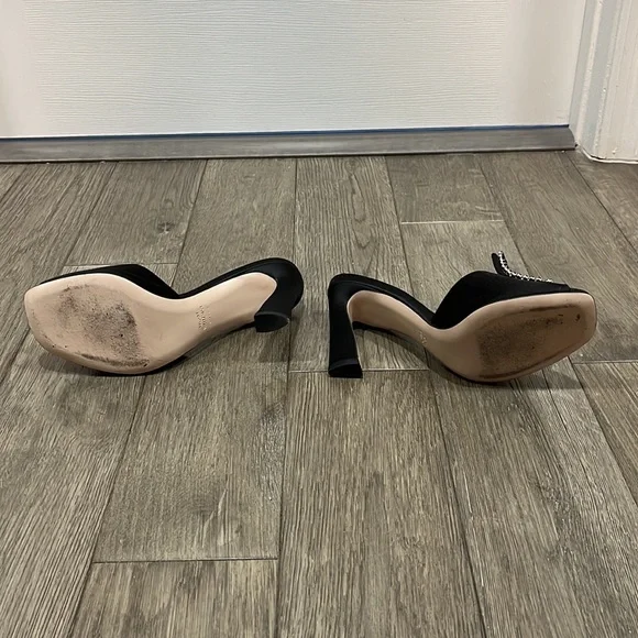 Stuart Weizman evening 20s inspired heel